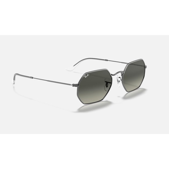 OCTAGONAL CLASSIC
Lenses: Grey Gradient  +  Frame: Gunmetal